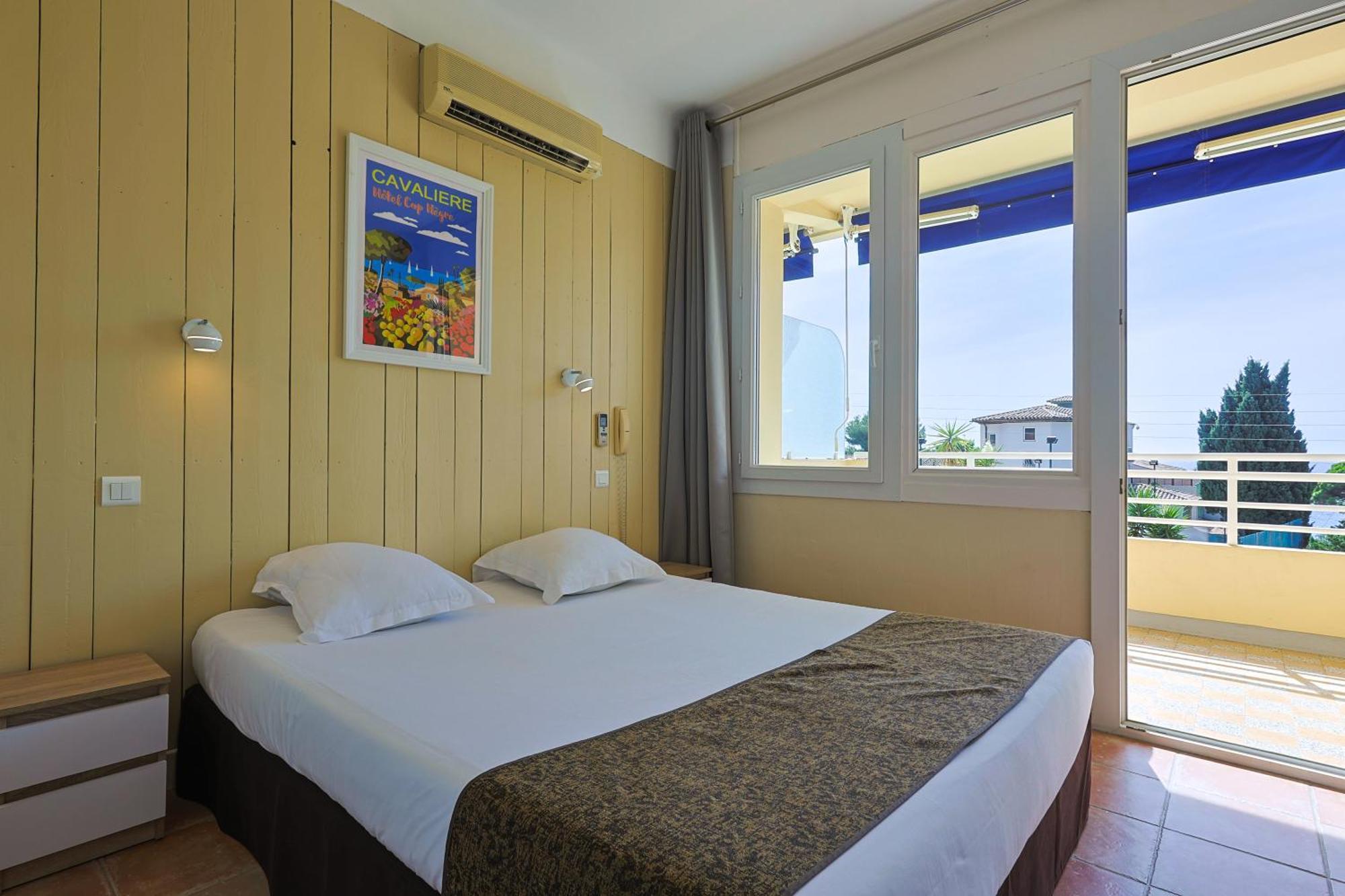 Cap Nègre Hôtel Le Lavandou Esterno foto
