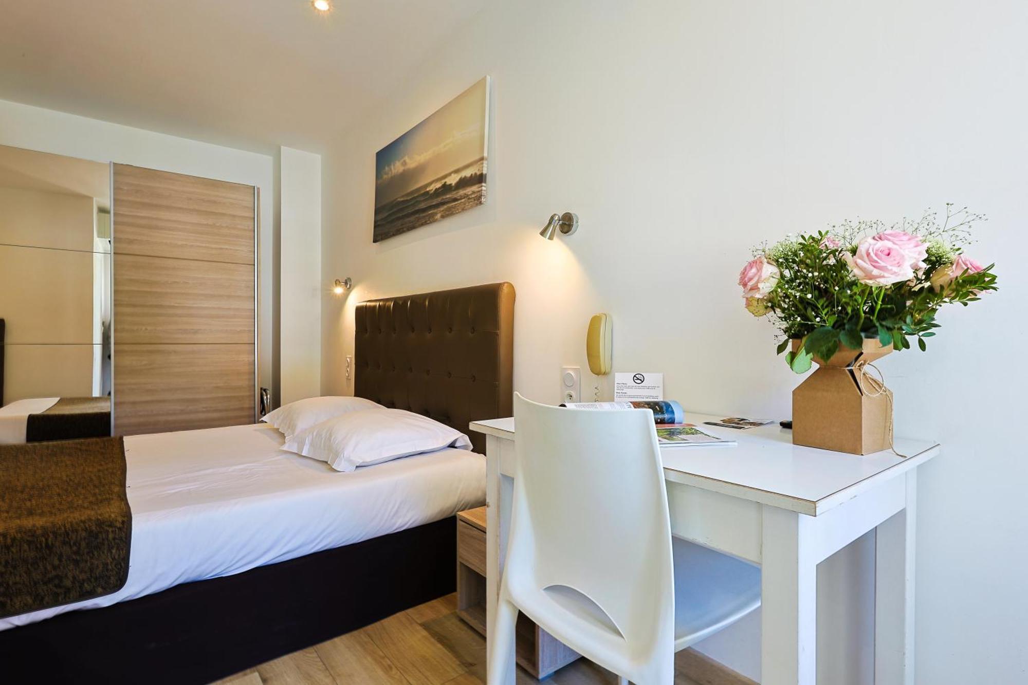 Cap Nègre Hôtel Le Lavandou Esterno foto
