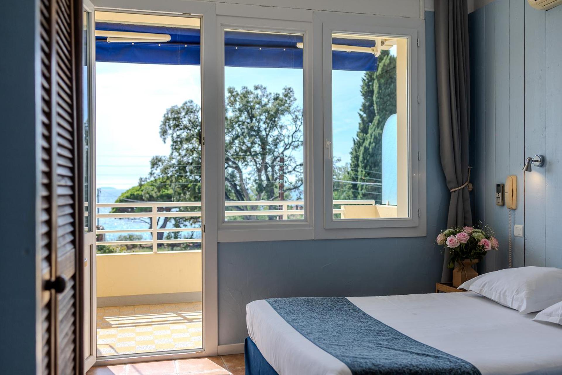Cap Nègre Hôtel Le Lavandou Esterno foto